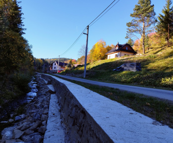 NA STRÁNKE