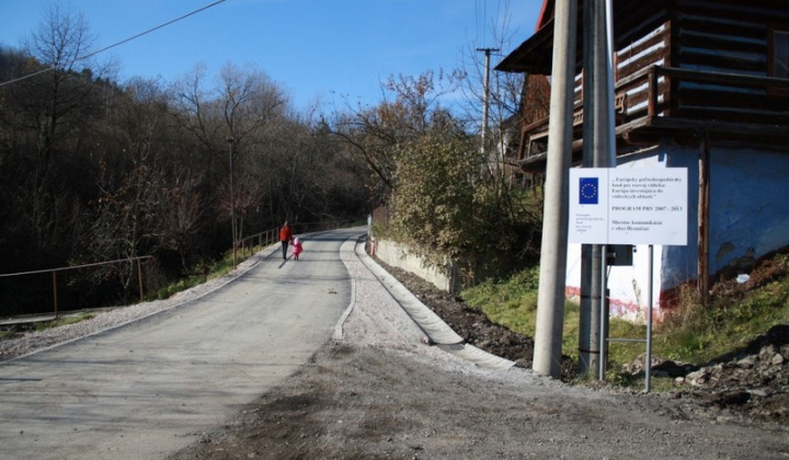 Miestne komunikácie v obci Hraničné